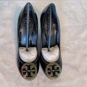 New! Tory Burch Patent-leather Platform Pump